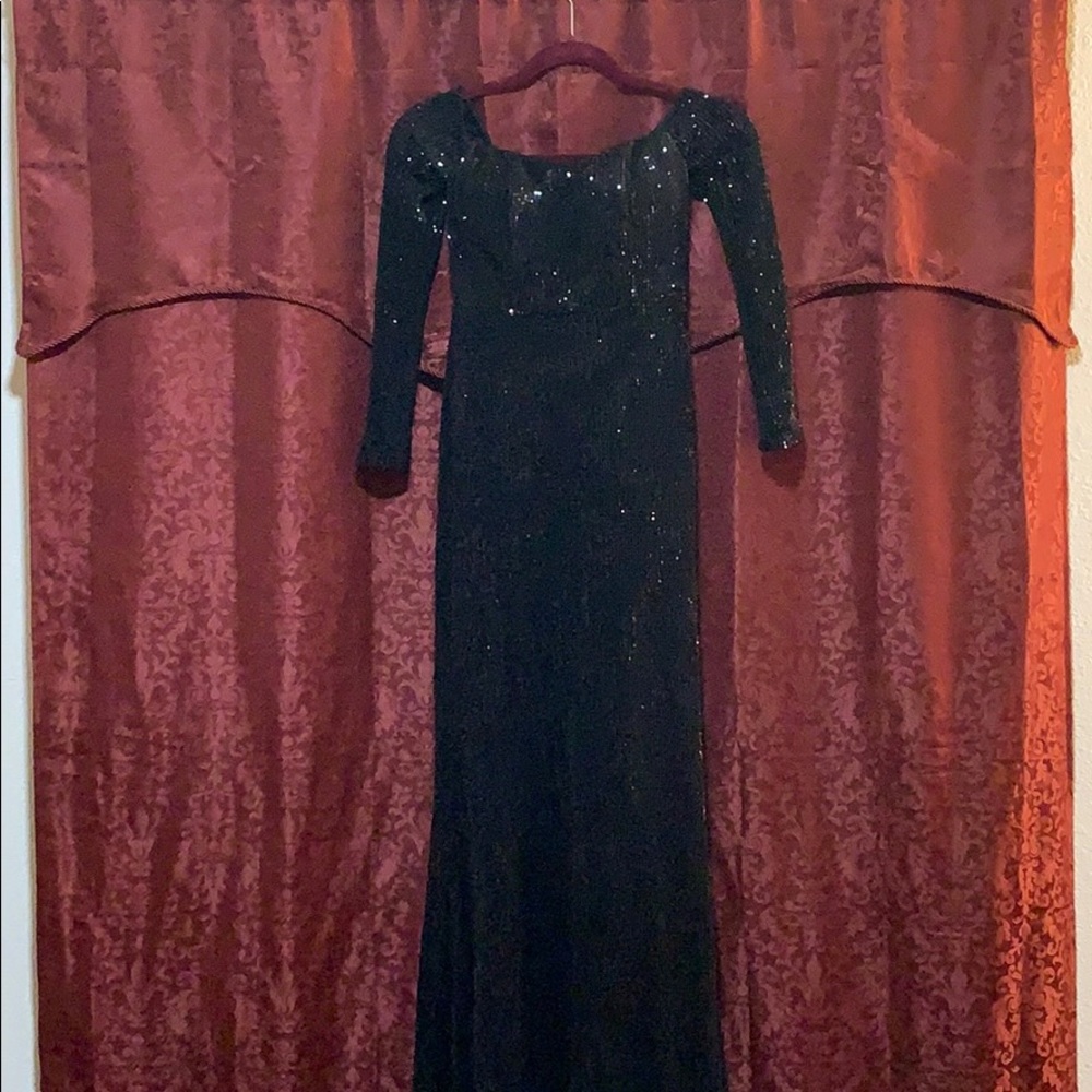 Beautiful Black sequin dress Brand New with tags